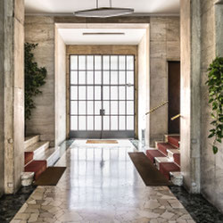 Milano (MM4 Susa) Ampio bilocale luminoso con balcone