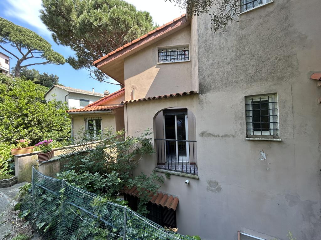 Celle Ligure - Appartamento con terrazza e vista mare