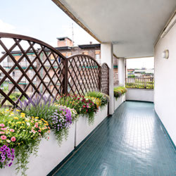 Milano (Primaticcio/Bande Nere) Quadrilocale Via dei Benedettini Zona Primaticcio con BOX