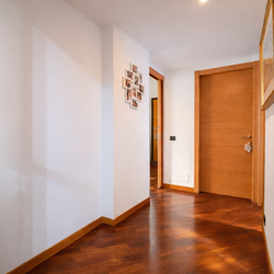 Milano (Fondazione Prada) - Ampio tre locali di recente costruzione