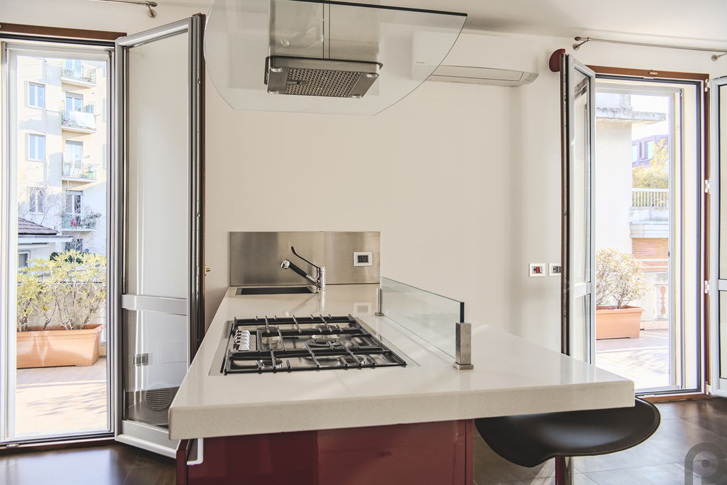 Milano (Sardegna/Washington) Appartamento di charme con terrazzo al piano