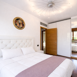 Milano (Fondazione Prada) - Ampio tre locali di recente costruzione