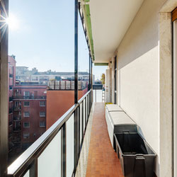 Milano (Sempione/Sarpi) - Ampio appartamento con terrazzo al piano
