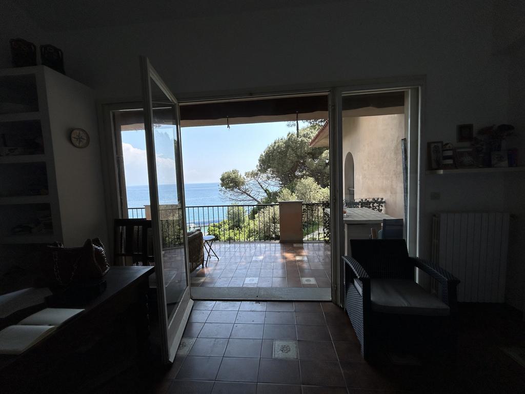 Celle Ligure - Appartamento con terrazza e vista mare