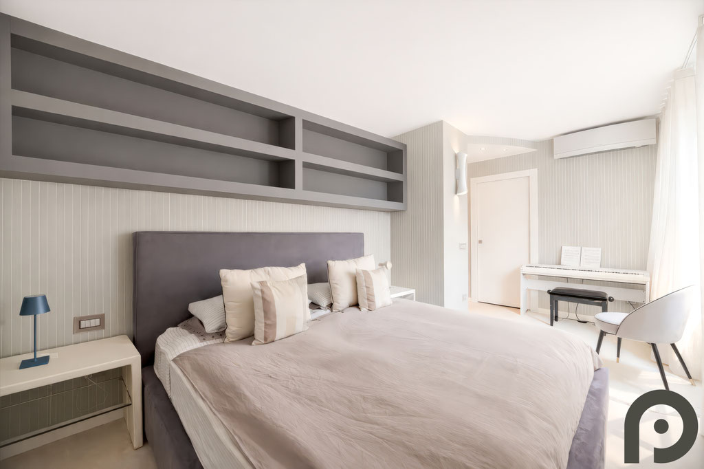 Milano (Primaticcio/Bande Nere) Quadrilocale Via dei Benedettini Zona Primaticcio con BOX