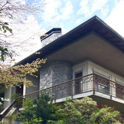 Cantù (Danubio/Centro) Villa di pregio con parco secolare di 5300mq