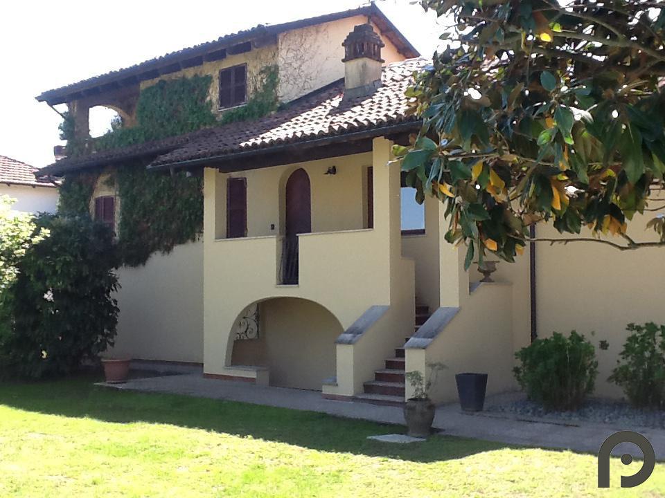 Acqui Terme (Monferrato/Alessandria) Villa con giardino e piscina
