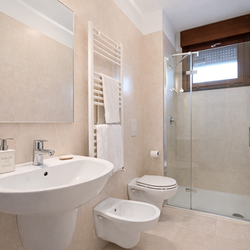 Milano (Fondazione Prada) - Ampio tre locali di recente costruzione