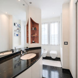 Milano (Primaticcio/Bande Nere) Quadrilocale Via dei Benedettini Zona Primaticcio con BOX