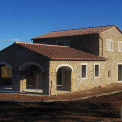Manciano (Grosseto/Saturnia) Splendido casale tipico toscano