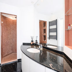 Milano (Primaticcio/Bande Nere) Quadrilocale Via dei Benedettini Zona Primaticcio con BOX