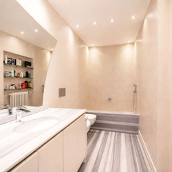 Milano (Primaticcio/Bande Nere) Quadrilocale Via dei Benedettini Zona Primaticcio con BOX