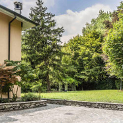 Bergamo (Conca D'Oro) Elegante Dimora dove il paesaggio incontra l’arte dell'abitare