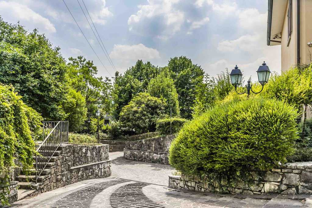 Bergamo (Conca D'Oro) Elegante Dimora dove il paesaggio incontra l’arte dell'abitare