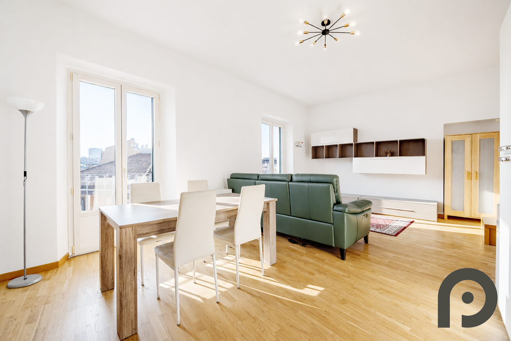 Milano (Carrobbio/Centro Storico) - Bilocale luminoso nel cuore di Milano