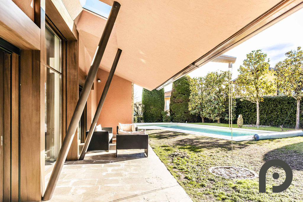Arcisate (Varese) Splendida Villa con Piscina