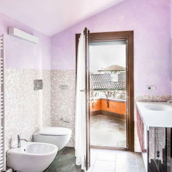 Arcisate (Varese) Splendida Villa con Piscina