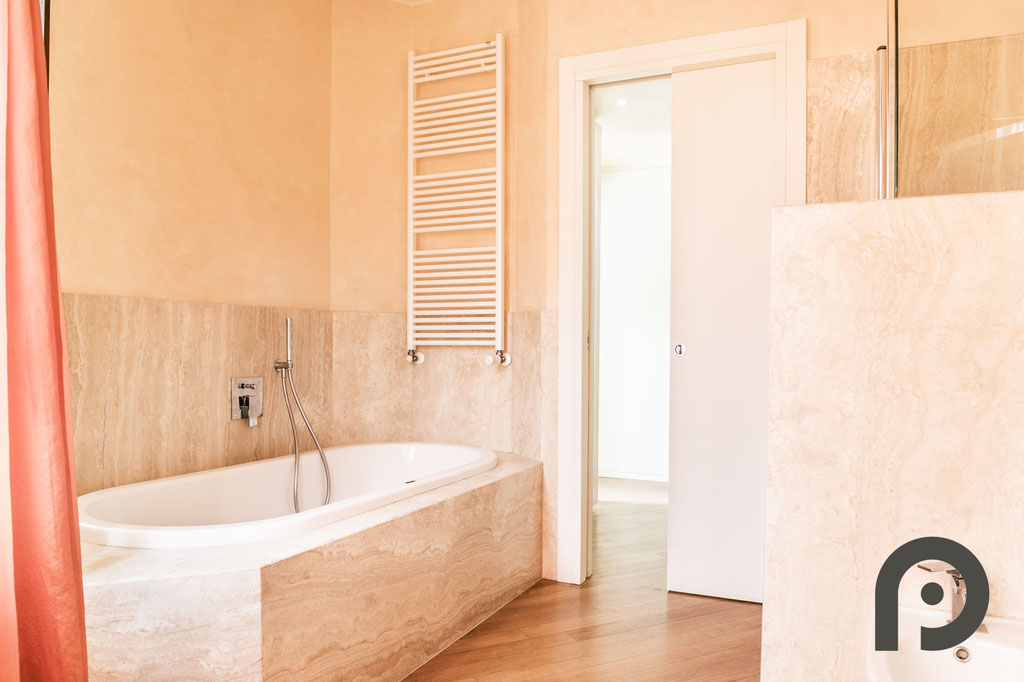 Arcisate (Varese) Splendida Villa con Piscina