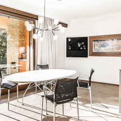 Arcisate (Varese) Splendida Villa con Piscina