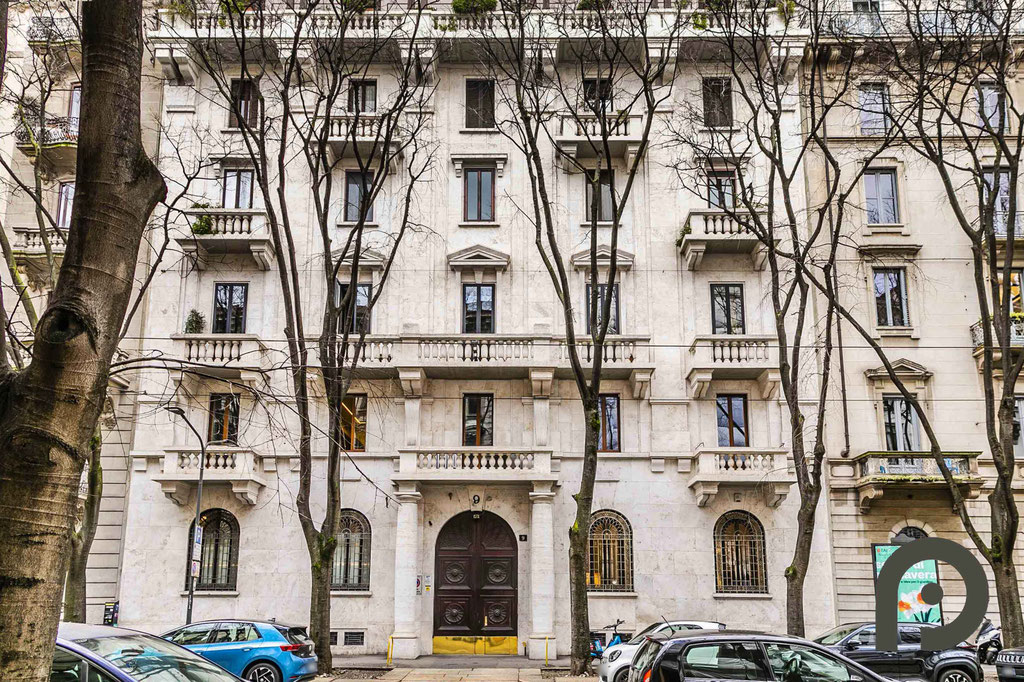 Milano (Monti/Magenta) Loft ristrutturato a nuovo in contesto d'epoca