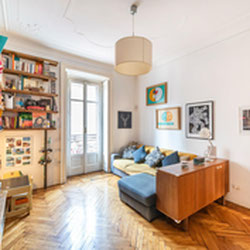 Milano (Caiazzo/Lima) Trilocale di charme in palazzo storico