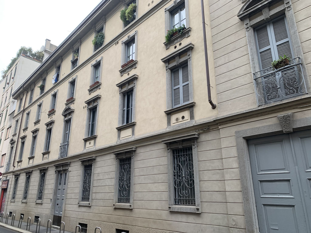 Milano (Corso Italia/Santa Sofia) - Quadrilocale da ristrutturare