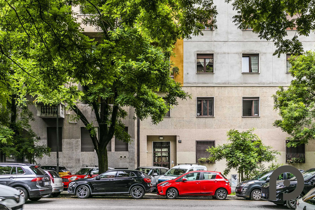 Milano (Firenze/Cenisio) Trilocale in contesto signorile