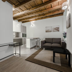 Milano (Brera/Porta Nuova) Bilocale nel cuore di Milano