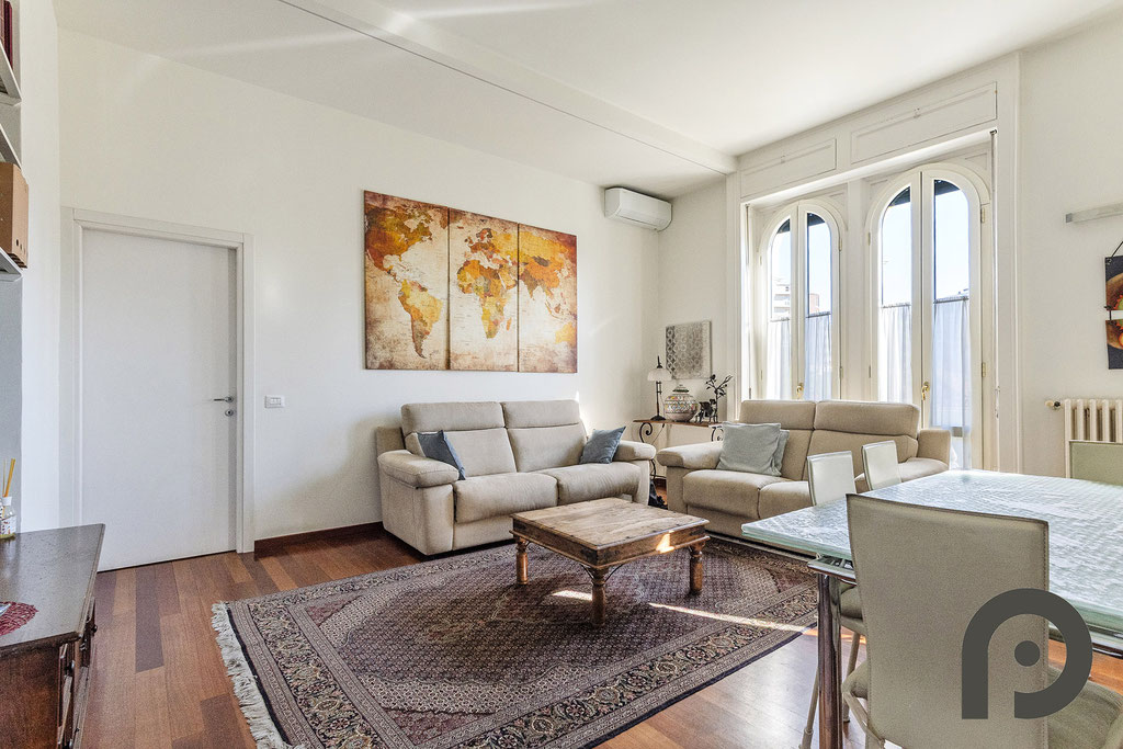 Milano (Maggiolina/Zara) Trilocale ristrutturato in contesto d'epoca