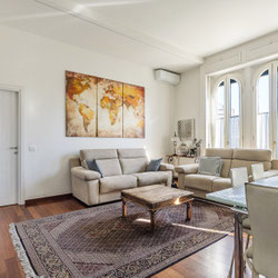 Milano (Maggiolina/Zara) Trilocale ristrutturato in contesto d'epoca