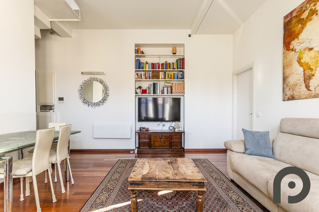 Milano (Maggiolina/Zara) Trilocale ristrutturato in contesto d'epoca