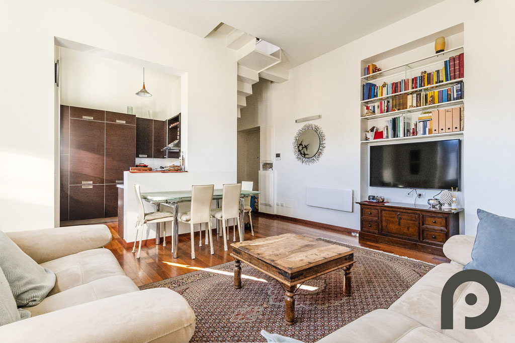 Milano (Maggiolina/Zara) Trilocale ristrutturato in contesto d'epoca