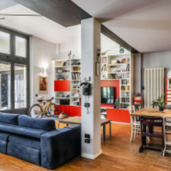 Milano (Maciachini/Derganino) Loft su due livelli con spazio esterno privato