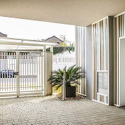 Milano (Lampugnano/Bonola) Residenza in villa in classe A