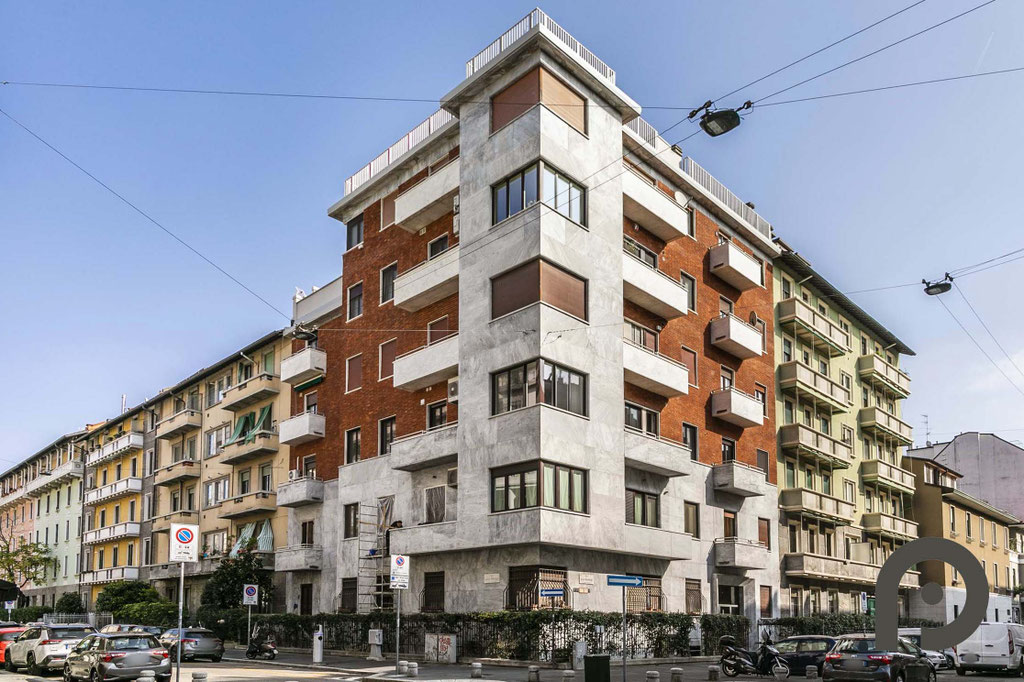 Milano (Amendola/City Life) Soluzione finemente ristrutturata  in palazzo d'epoca