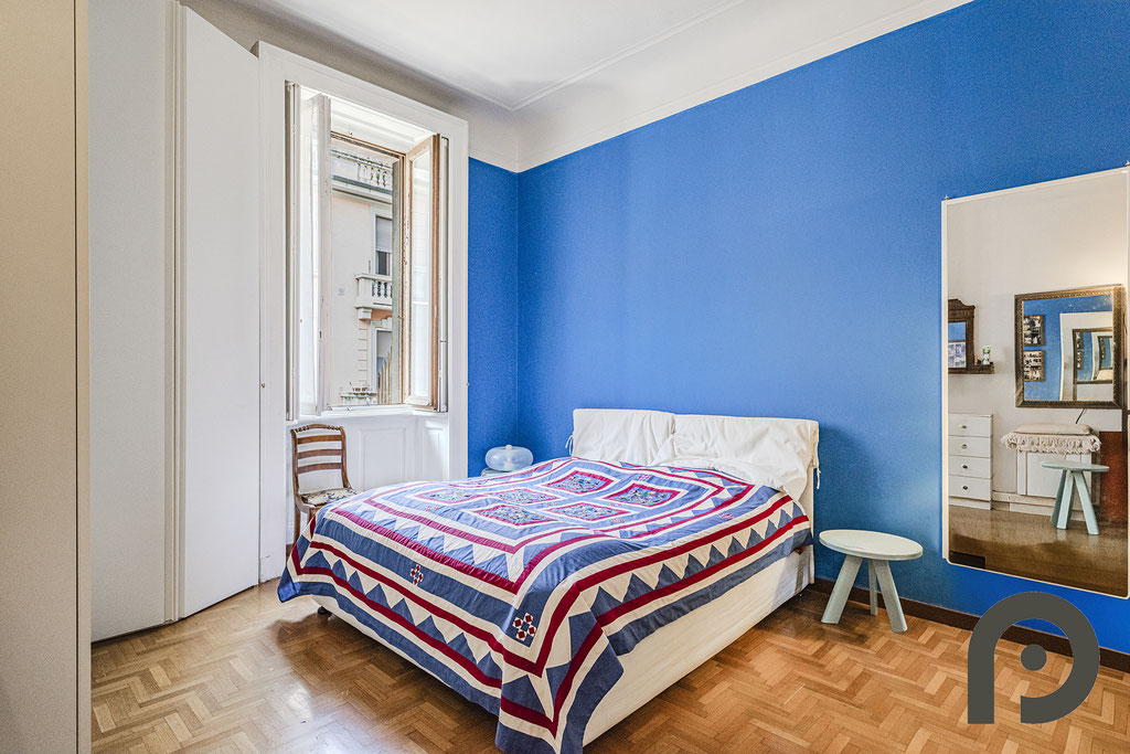 Milano (Cenisio/Piazza Firenze) Elegante Bilocale di 82 mq in Stabile d’Epoca