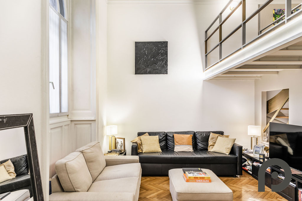 Milano (Monti/Magenta) Loft ristrutturato a nuovo in contesto d'epoca