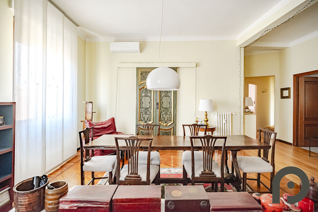 Milano (NoLo) Ampio Cinque locali con finiture di pregio
