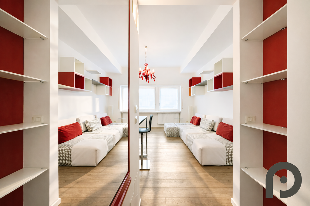 Milano (Crocetta/Missori) Elegante due locali ristrutturato a nuovo