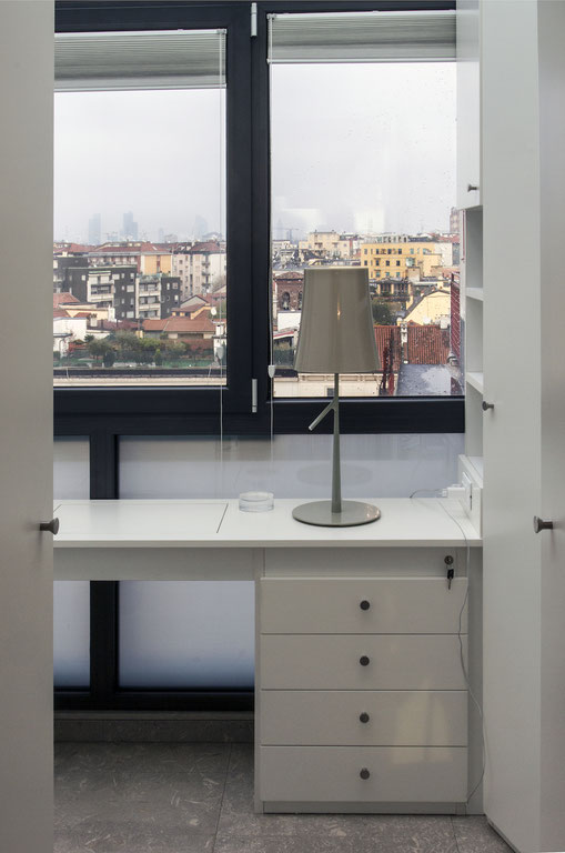 Milano(C.so Genova/Cantore)Attico su due livelli con terrazzi