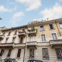 Milano (Cenisio/Piazza Firenze) Elegante Bilocale di 82 mq in Stabile d’Epoca