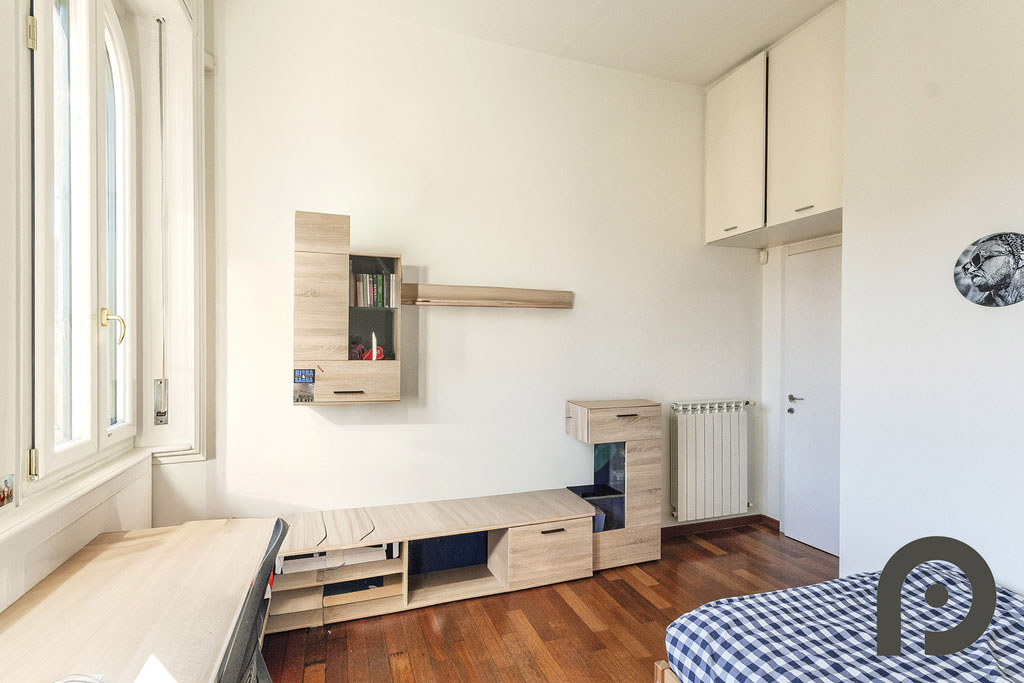 Milano (Maggiolina/Zara) Trilocale ristrutturato in contesto d'epoca