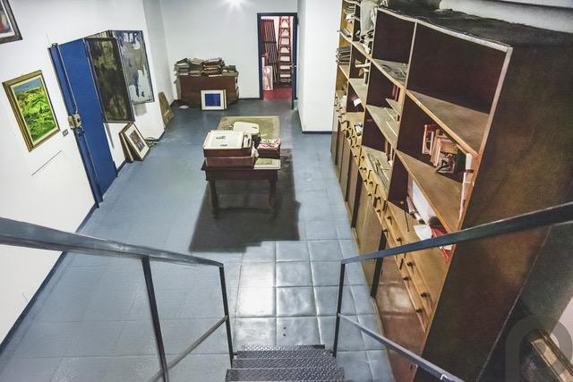 Milano (Sant'Ambrogio/De Amicis) Laboratorio/Ufficio in contesto signorile con portineria