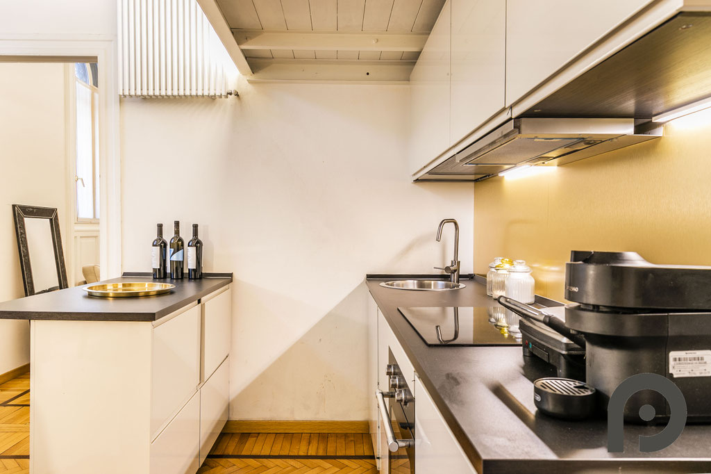 Milano (Monti/Magenta) Loft ristrutturato a nuovo in contesto d'epoca