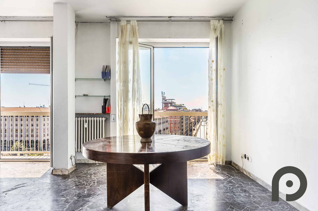 Milano (Navigli/Ticinese) Incantevole ultimo piano con vista panoramica