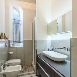 Milano (Maggiolina/Zara) Trilocale ristrutturato in contesto d'epoca