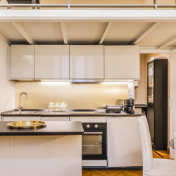 Milano (Monti/Magenta) Loft ristrutturato a nuovo in contesto d'epoca