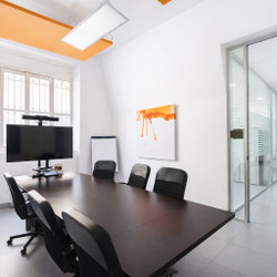 Milano (Porta Vercellina/Conciliazione) prestigioso ufficio in palazzo d'epoca