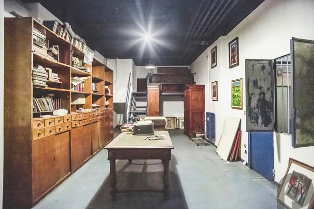 Milano (Sant'Ambrogio/De Amicis) Laboratorio/Ufficio in contesto signorile con portineria