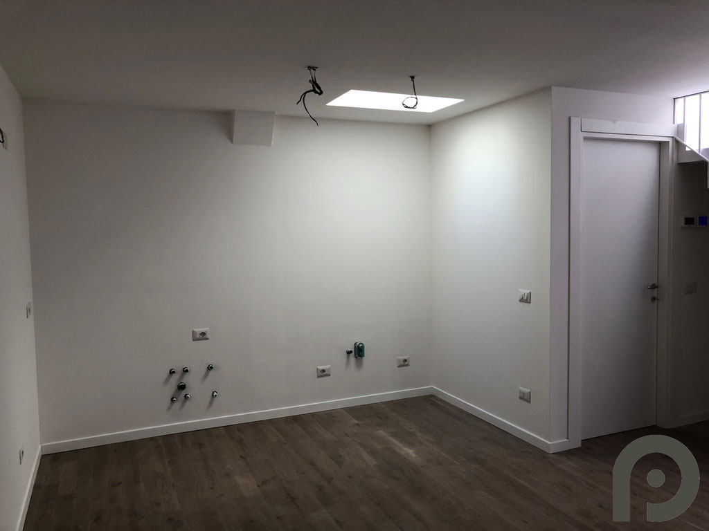 Milano (Fantoni/Rembrandt) Nuovo monolocale con ampio terrazzo